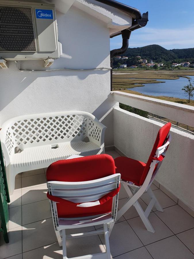 Apartmani Mira Supetarska Draga Esterno foto