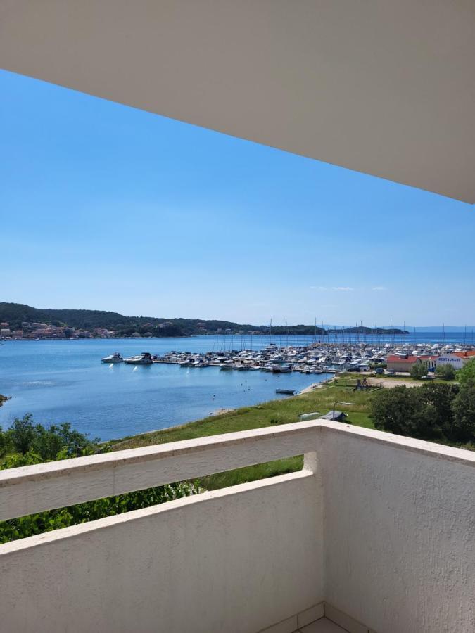 Apartmani Mira Supetarska Draga Camera foto