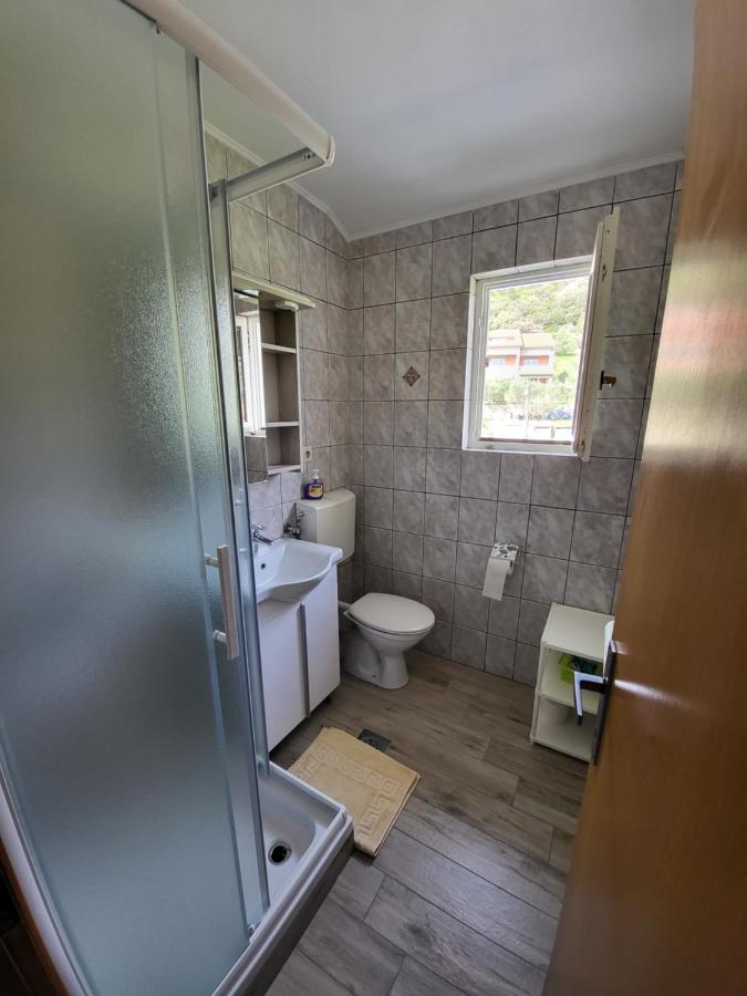Apartmani Mira Supetarska Draga Esterno foto