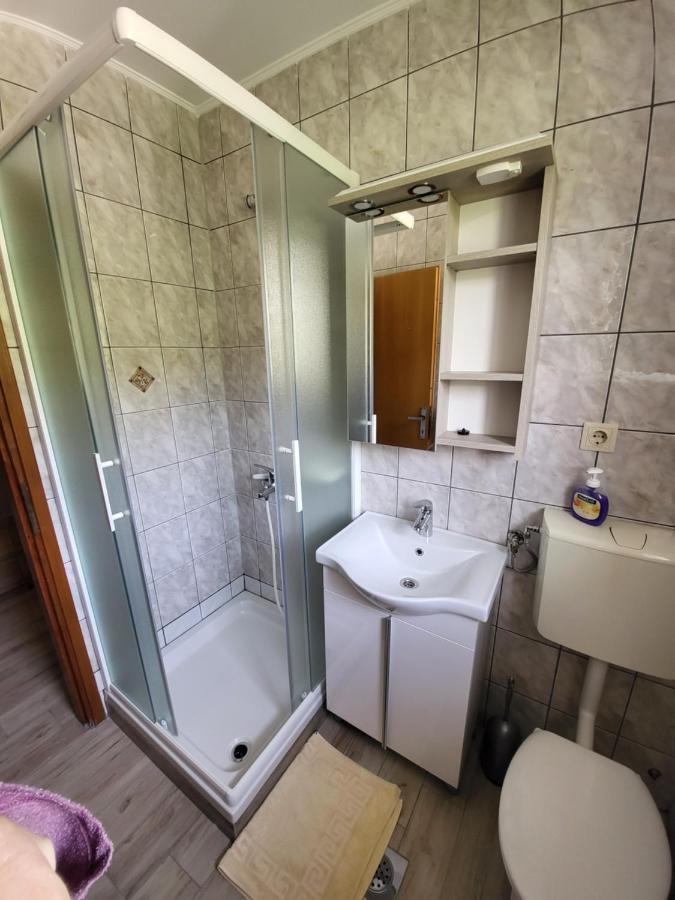 Apartmani Mira Supetarska Draga Esterno foto